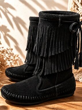 Minnetonka Fringe Boots Womens 7 Black Suede Mid Calf Zip Western Boho Moccasin